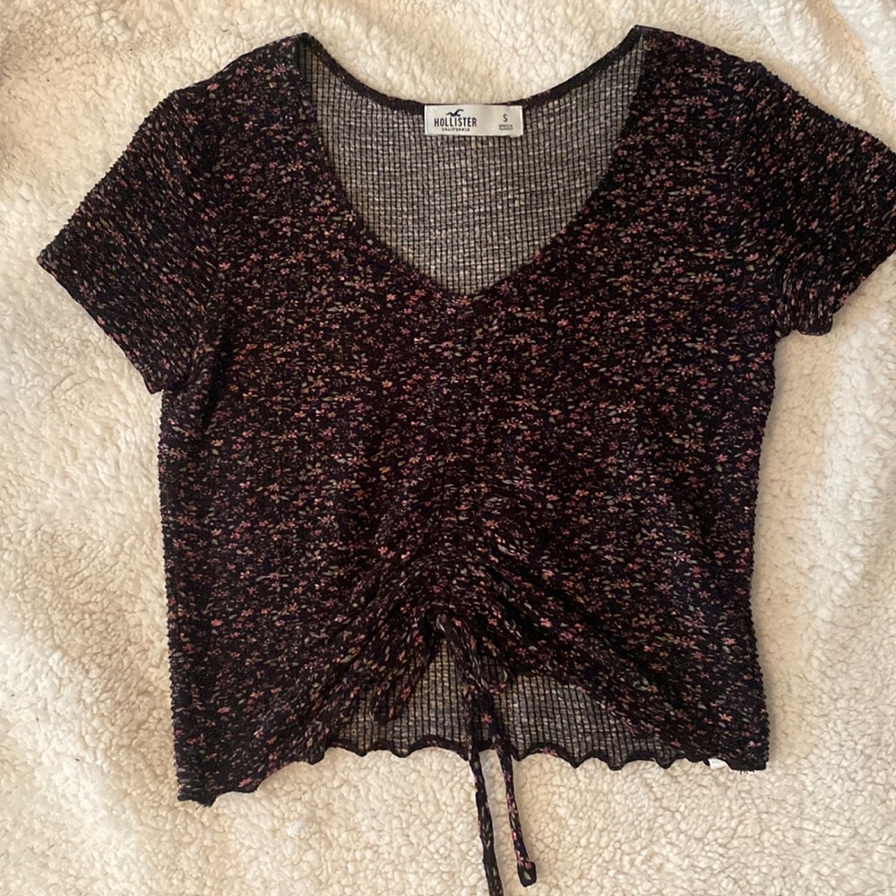 Hollister black floral crop top